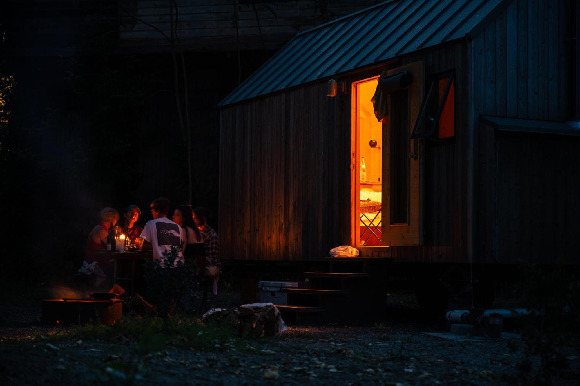 Johnson'S Beach Cabins And Campground Герневилл Экстерьер фото