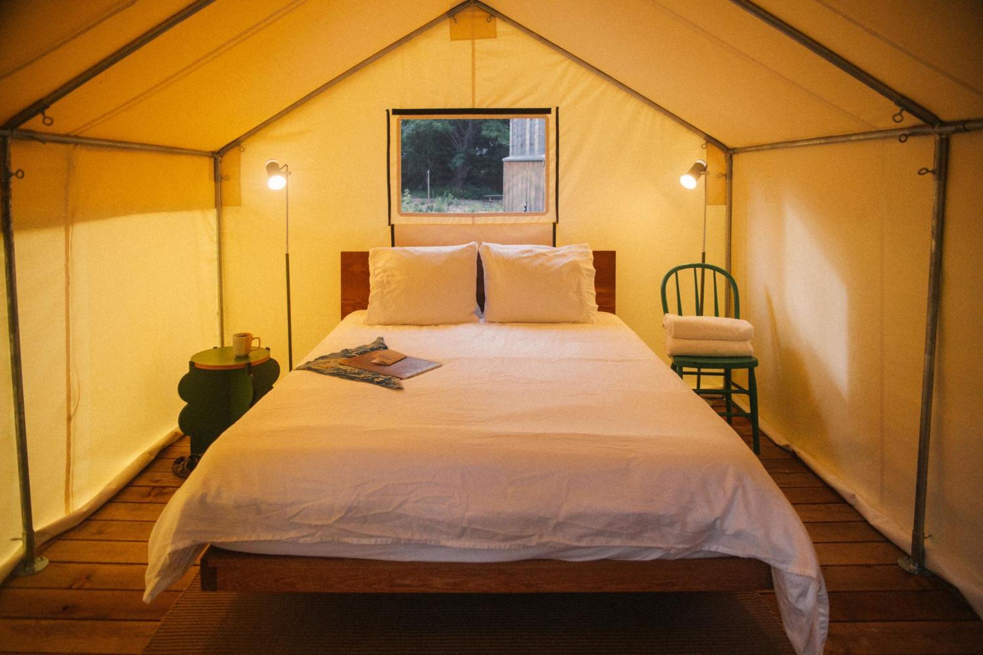 Johnson'S Beach Cabins And Campground Герневилл Экстерьер фото